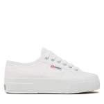 Sneakers aus der Marke Superga