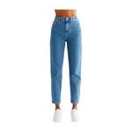 Evermind Mom-Jeans der Marke Evermind