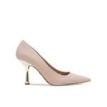 Nine West der Marke Nine West