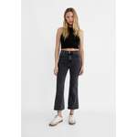 Stradivarius Cropped-Jeans-Schlaghose der Marke Stradivarius