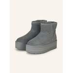 Ugg Boots der Marke Ugg