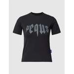 PEQUS T-Shirt der Marke PEQUS