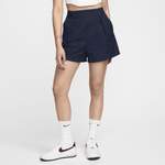 Nike Sportswear der Marke Nike