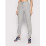 Nike Jogginghose der Marke Nike