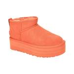 UGG CLASSIC der Marke Ugg