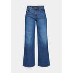 Jeans Bootcut der Marke Diesel