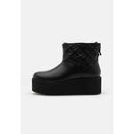 Ankle Boots der Marke Guess
