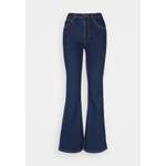 Jeans Bootcut der Marke Cotton On