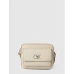 Umhängetasche von CK Calvin Klein, in der Farbe Beige, aus Polyurethan, Vorschaubild