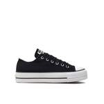 Converse Sneakers der Marke Converse