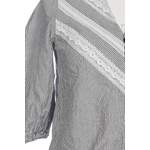 Klassische Bluse von Maje, in der Farbe Grau, andere Perspektive, Vorschaubild