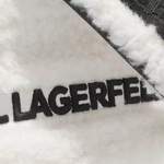 Umhängetasche von Karl Lagerfeld, in der Farbe Weiss, aus Textil, andere Perspektive, Vorschaubild