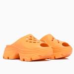 Clog von adidas by stella mccartney, in der Farbe Orange, andere Perspektive, Vorschaubild