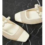 Klassische Ballerina von Jimmy Choo, in der Farbe Beige, andere Perspektive, Vorschaubild