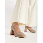 Klassische Pump von Clarks, in der Farbe Beige, andere Perspektive, Vorschaubild