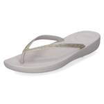 Zehentrenner von FitFlop, in der Farbe Beige, aus Gummi, andere Perspektive, Vorschaubild