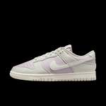 Nike Dunk der Marke Nike