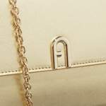 Sonstige Handtasche von Furla, in der Farbe Gold, aus Textil, andere Perspektive, Vorschaubild