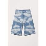 Lockere Jeansshorts der Marke Monki