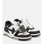 Off-White Sneakers der Marke Off-White