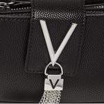 Schultertasche von Valentino, in der Farbe Schwarz, aus Polyurethan, andere Perspektive, Vorschaubild
