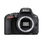 Nikon D5500 der Marke Nikon