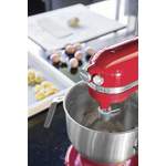 Küchenmaschine von KitchenAid, in der Farbe Rot, andere Perspektive, Vorschaubild