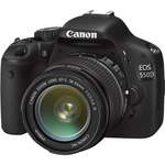 Spiegelreflexkamera EOS der Marke Canon