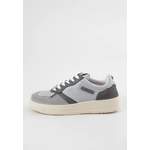 Sneaker low der Marke Steve Madden