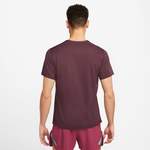 Laufshirt von Nike, in der Farbe Rot, aus Polyester, andere Perspektive, Vorschaubild