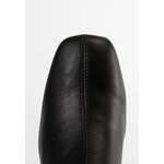 Stiefeletten von DKNY, in der Farbe Schwarz, andere Perspektive, Vorschaubild