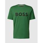 T-Shirt mit der Marke BOSS