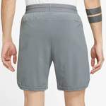 Sportshorts von Nike, in der Farbe Grau, aus Polyester, andere Perspektive, Vorschaubild