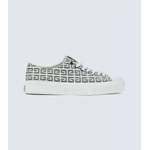 Givenchy Sneakers der Marke Givenchy