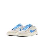 Nike SB der Marke Nike SB