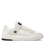 Sneakers DC der Marke DC