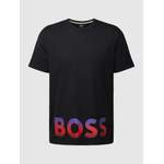 T-Shirt mit der Marke BOSS