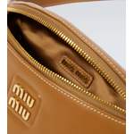 Gürteltasche von Miu Miu, in der Farbe Braun, andere Perspektive, Vorschaubild