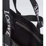 Messenger Bag von Loewe, in der Farbe Schwarz, aus Polyester, andere Perspektive, Vorschaubild