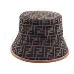 Fendi, Hats der Marke Fendi