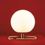 Pendelleuchte von Artemide, in der Farbe Gold, aus Messing, andere Perspektive, Vorschaubild