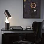 Beistelltischlampe von Le Klint, in der Farbe Schwarz, aus Pulverbeschichtet, andere Perspektive, Vorschaubild