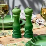 Kuchenhelf von Le Creuset, in der Farbe Grün, aus Kunststoff, andere Perspektive, Vorschaubild