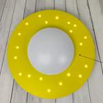 Deckenlampe von Niermann Standby, in der Farbe Gelb, aus Polycarbonat, andere Perspektive, Vorschaubild