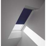 Verdunklungsrollo von VELUX, in der Farbe Blau, aus Polyester, andere Perspektive, Vorschaubild
