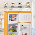 Retro-Kühlschrank. Gefrierkombination. der Marke OKWISH