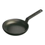 Staub Pans der Marke Staub