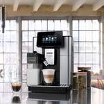 Kaffeevollautomat von Delonghi, andere Perspektive, Vorschaubild
