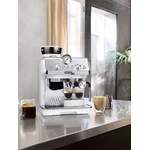 Kaffeemaschine von Delonghi, in der Farbe Weiss, aus Edelstahl, andere Perspektive, Vorschaubild