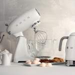 Küchenmachine von Smeg, in der Farbe Weiss, aus Metall, andere Perspektive, Vorschaubild